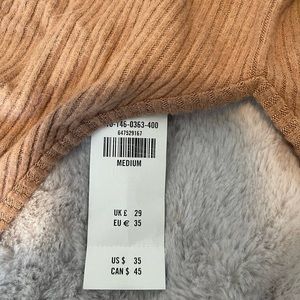 Abercrombie & Fitch cozy crop top